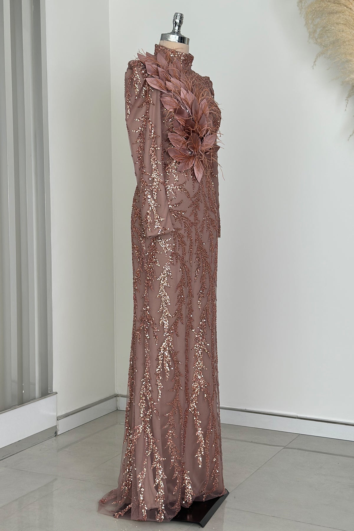 Amara Abiye - RZAMR0204