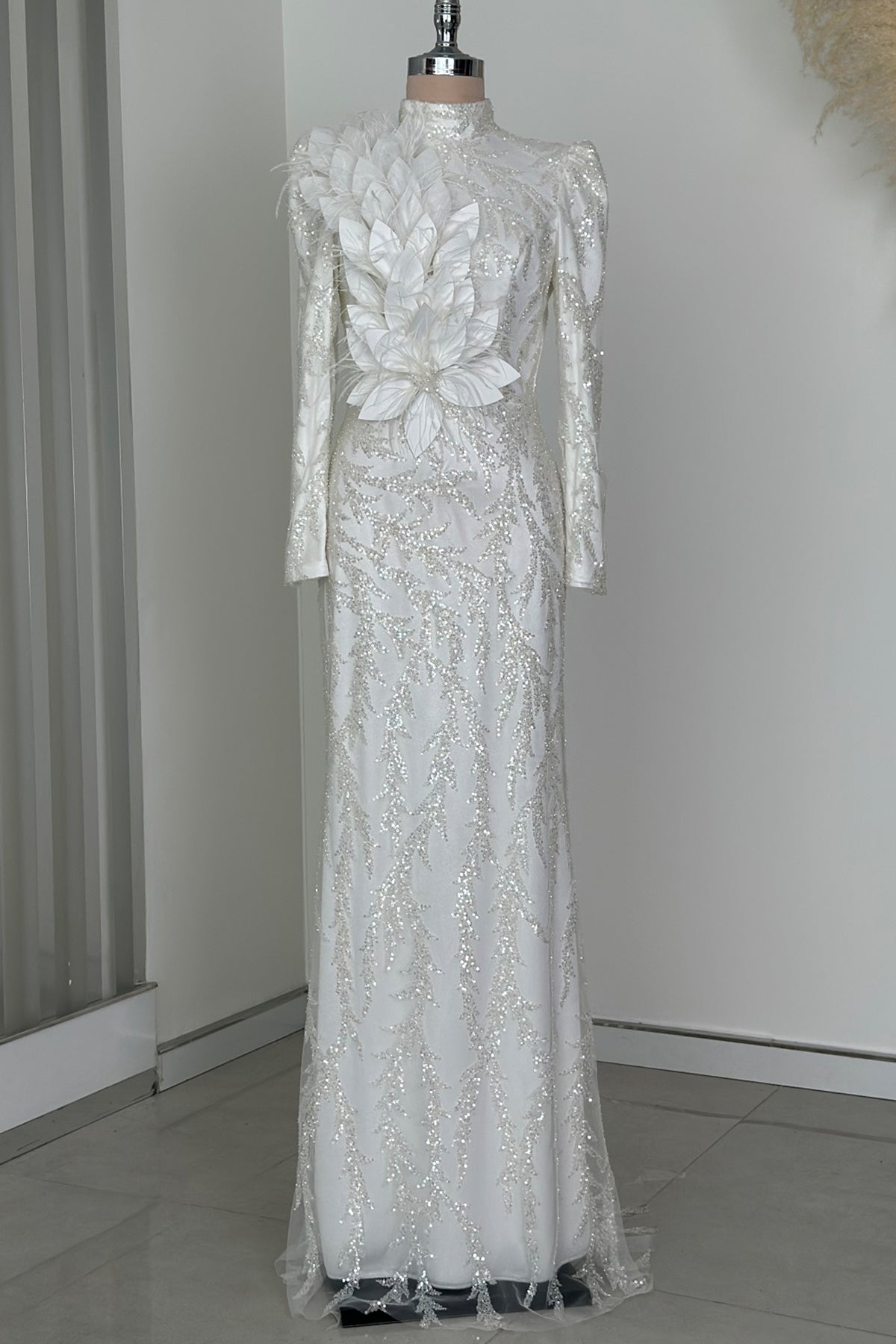 Amara Abiye - RZAMR0204