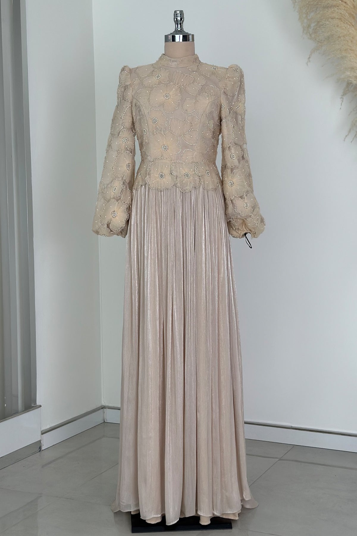 Kitty Abiye - RZKTY0204