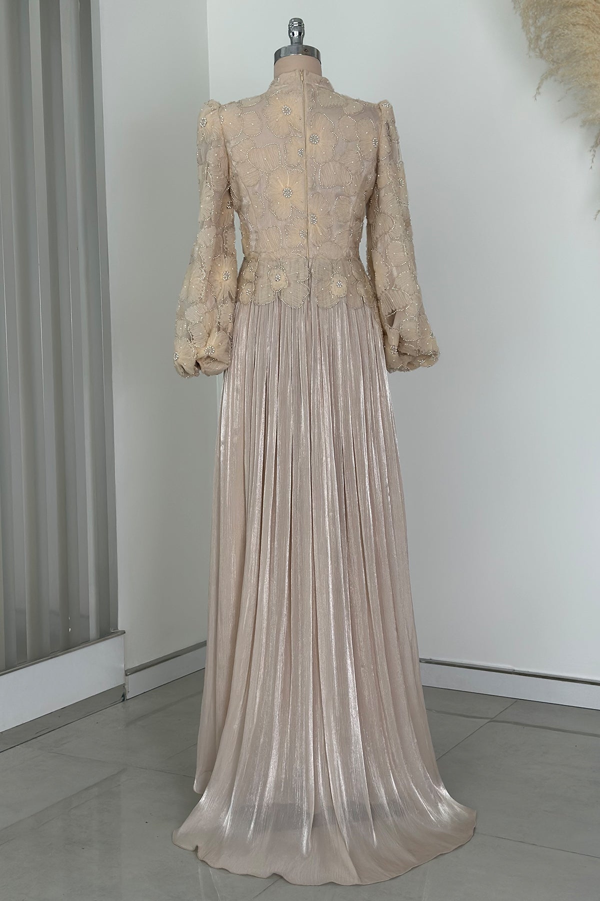 Kitty Abiye - RZKTY0204