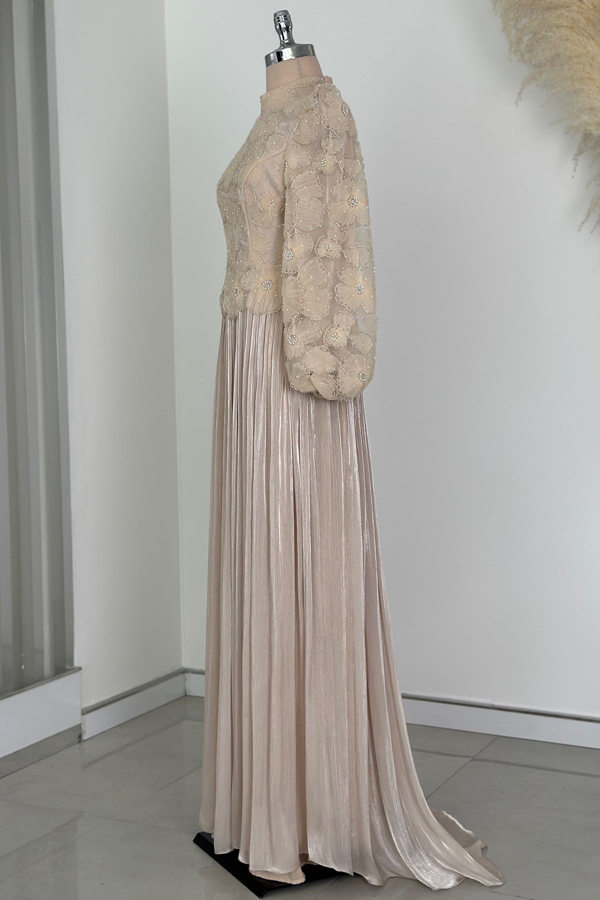 Kitty Abiye - RZKTY0204