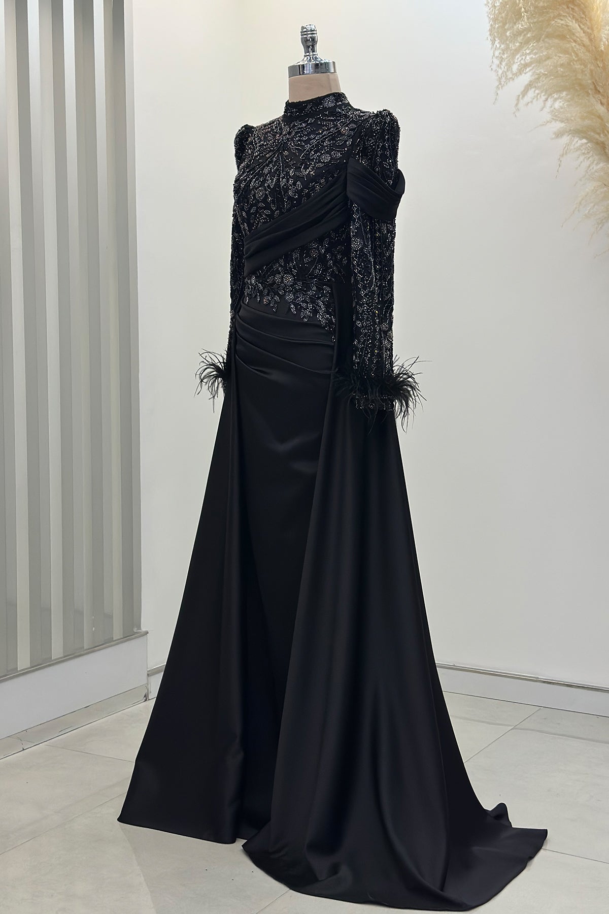 Anabel Abiye - RZANB1804