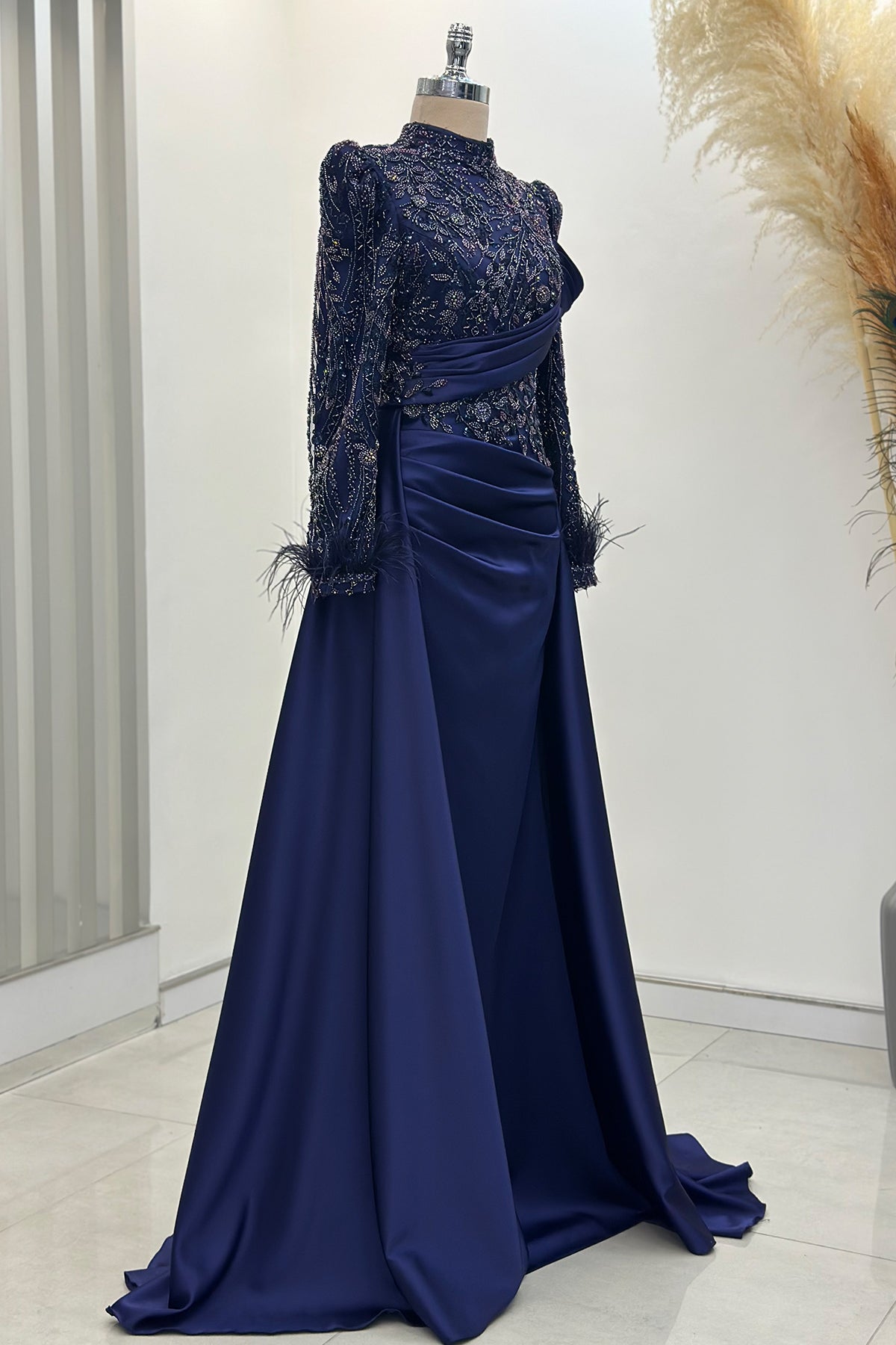 Anabel Abiye - RZANB1804