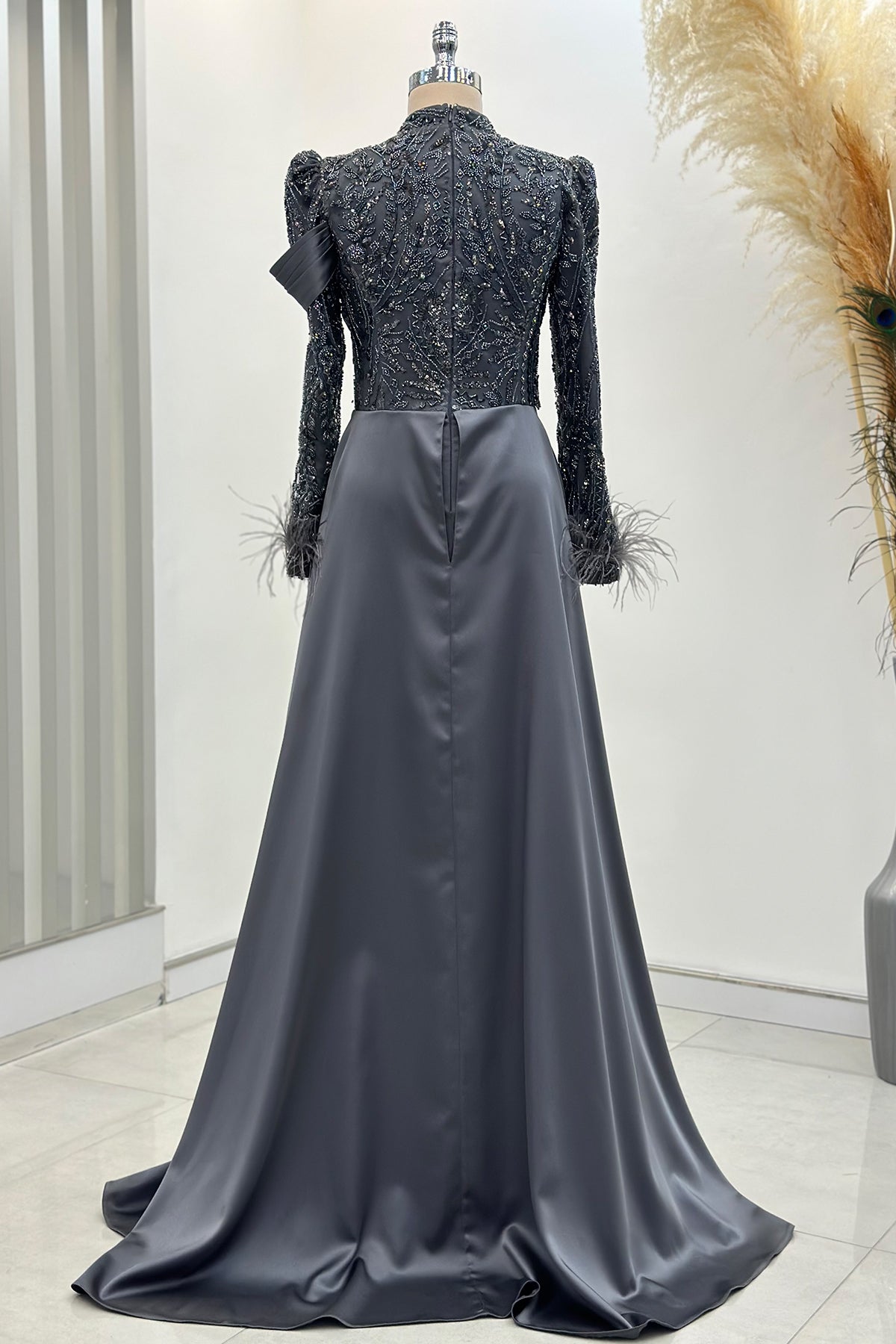 Anabel Abiye - RZANB1804