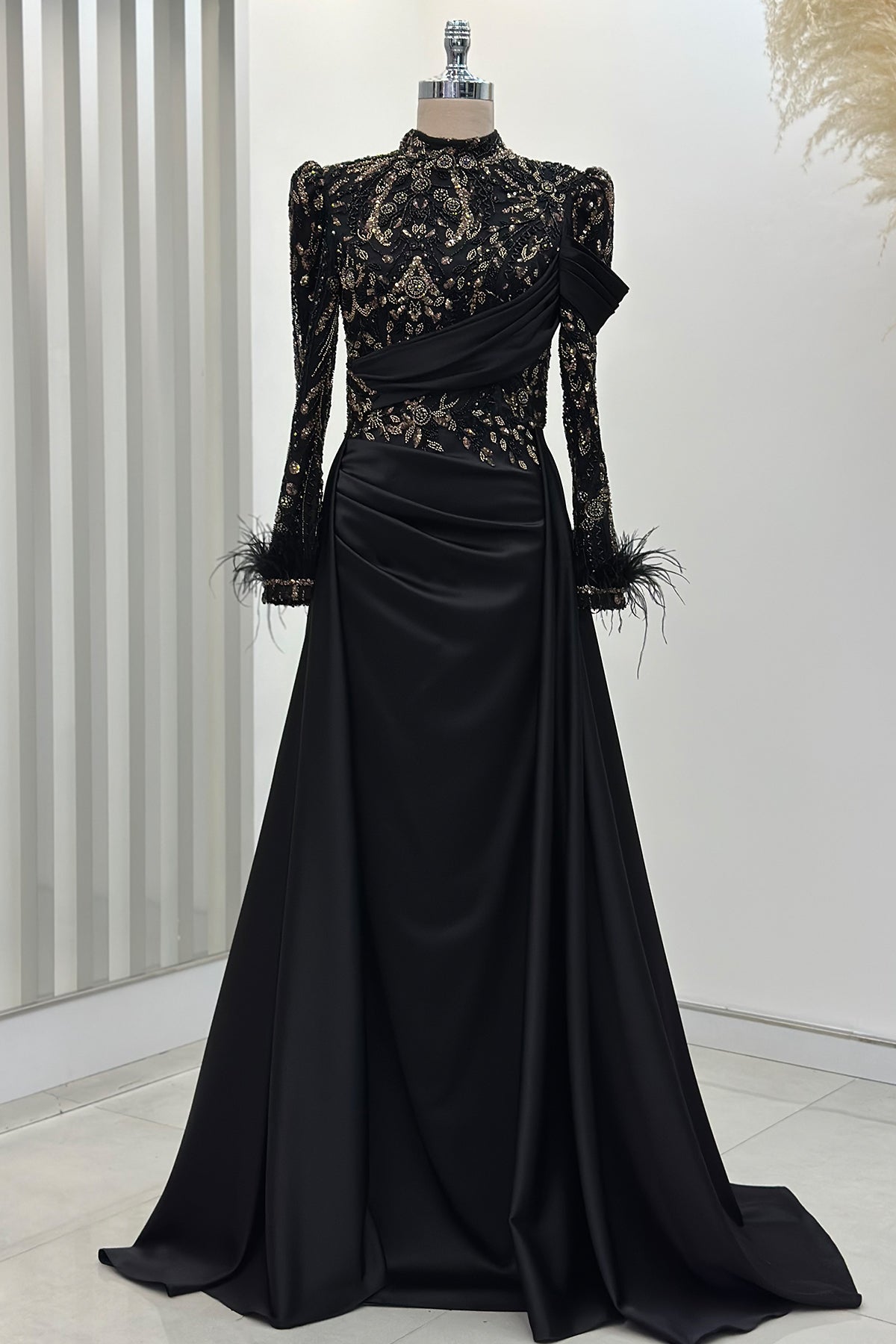 Anabel Abiye - RZANB1804