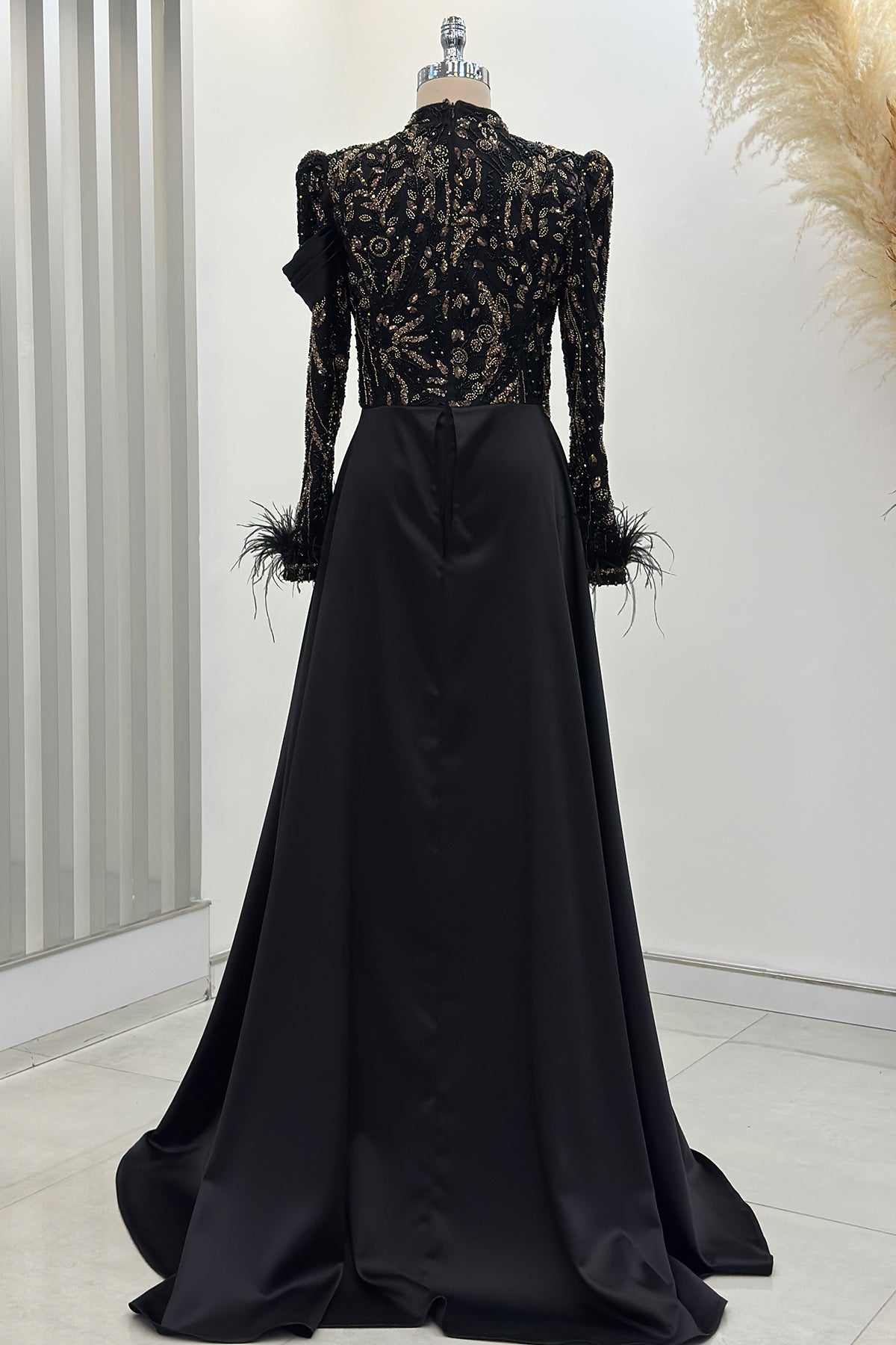 Anabel Abiye - RZANB1804