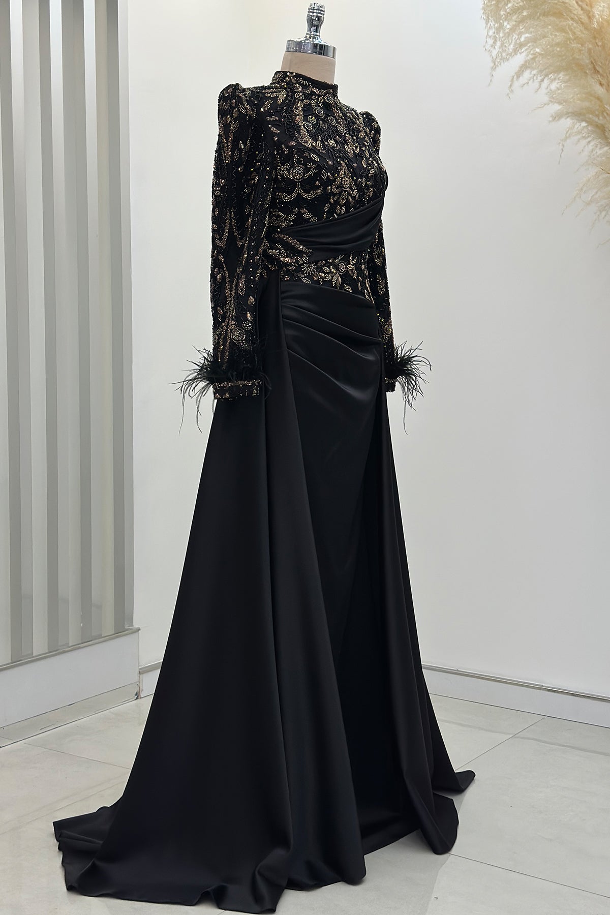 Anabel Abiye - RZANB1804