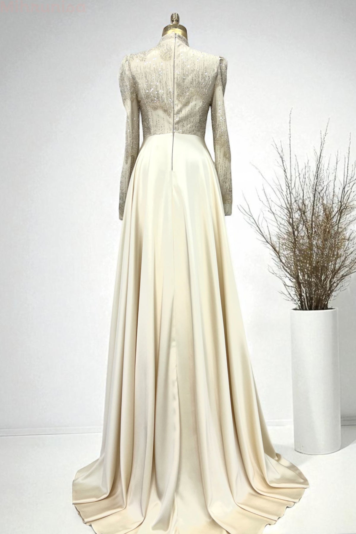 Amara Abiye - NKAMR1211