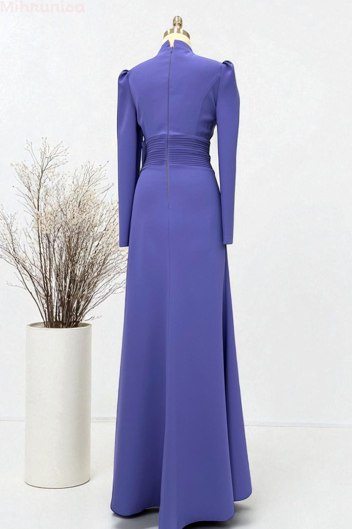 Lenaro Abiye - NKLNR1511