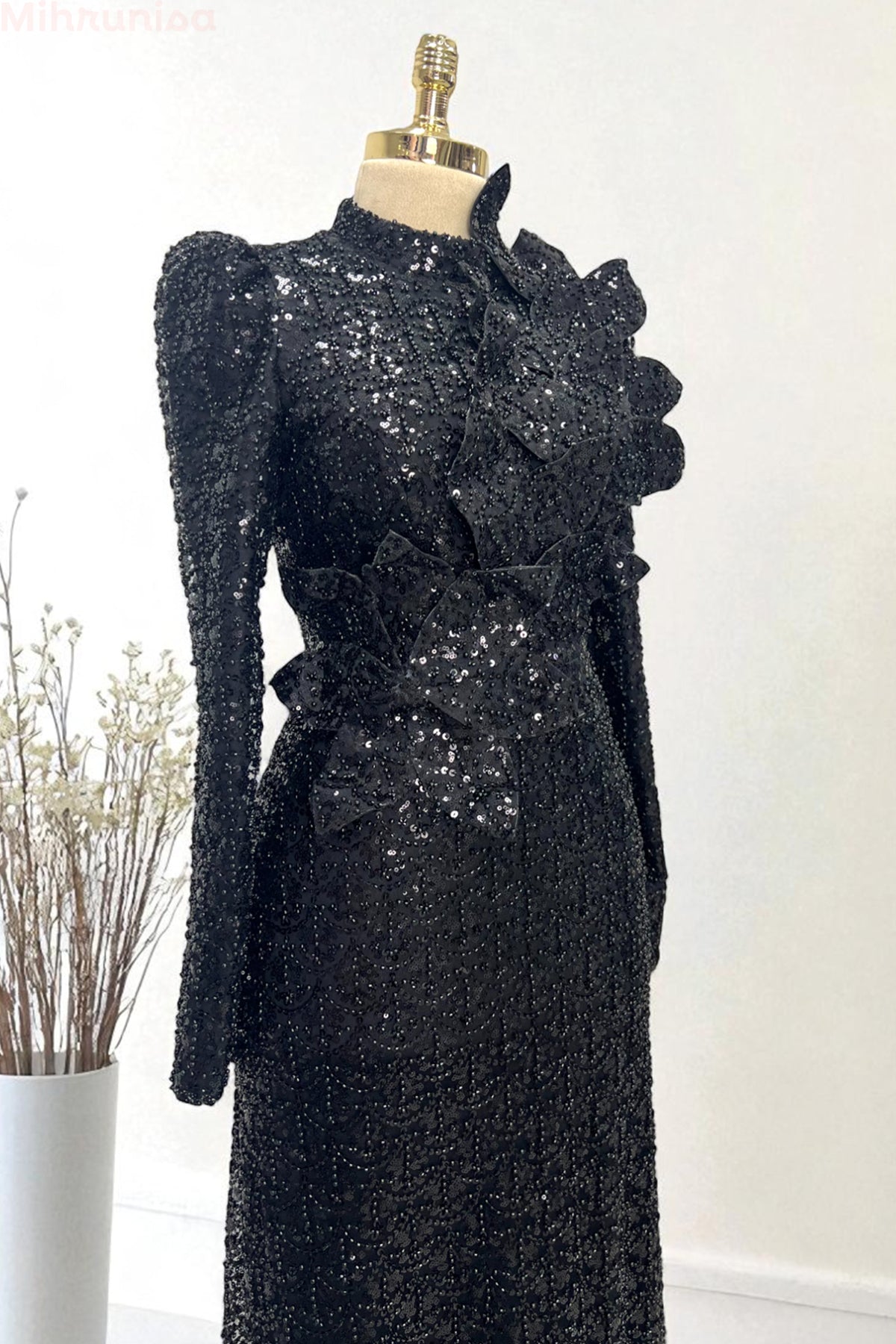 Mindy Abiye - NKMND2311