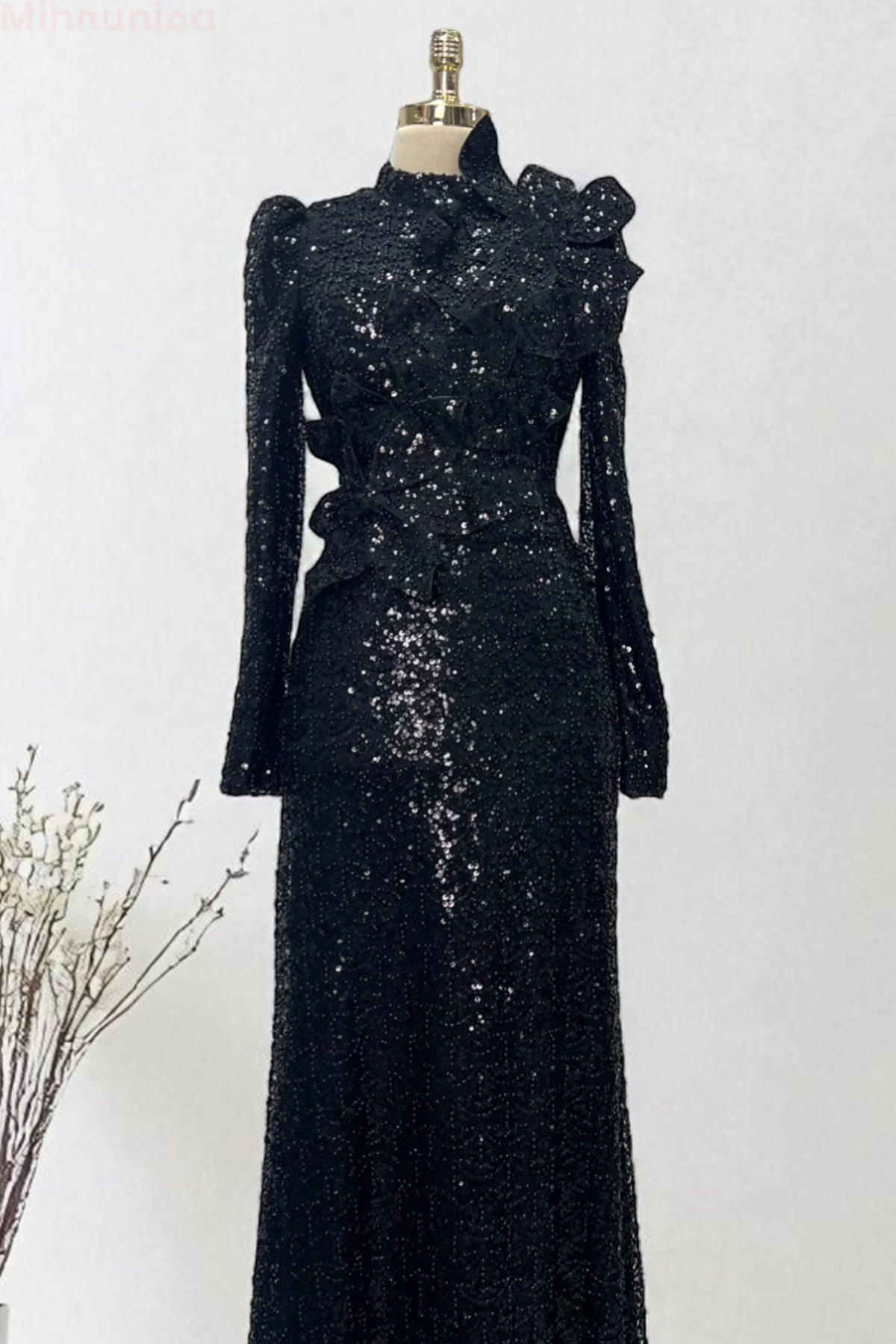 Mindy Abiye - NKMND2311