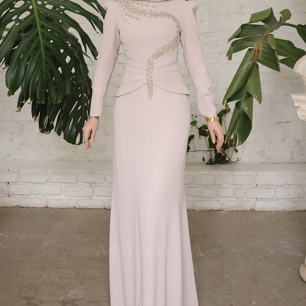 Rozary Abiye - RZRZY2702