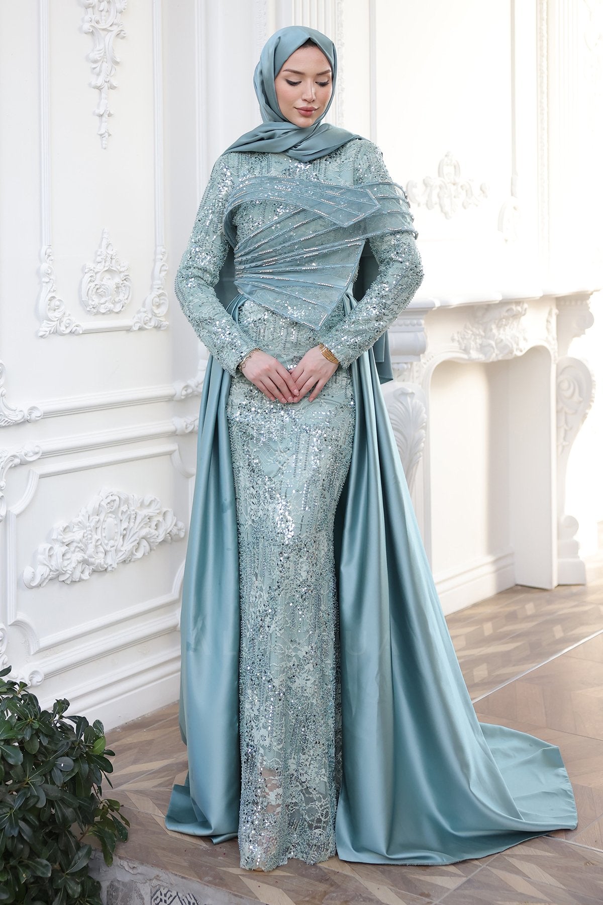 Cecilia Abiye - RZCCL2802