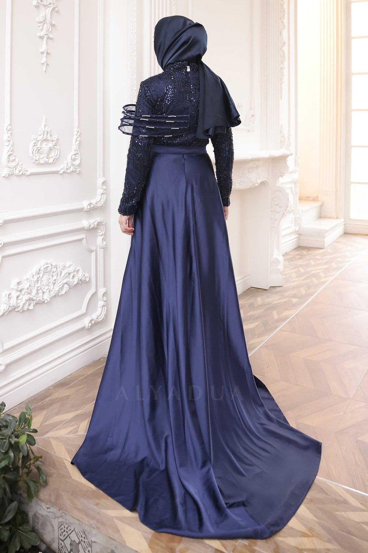 Cecilia Abiye - RZCCL2802