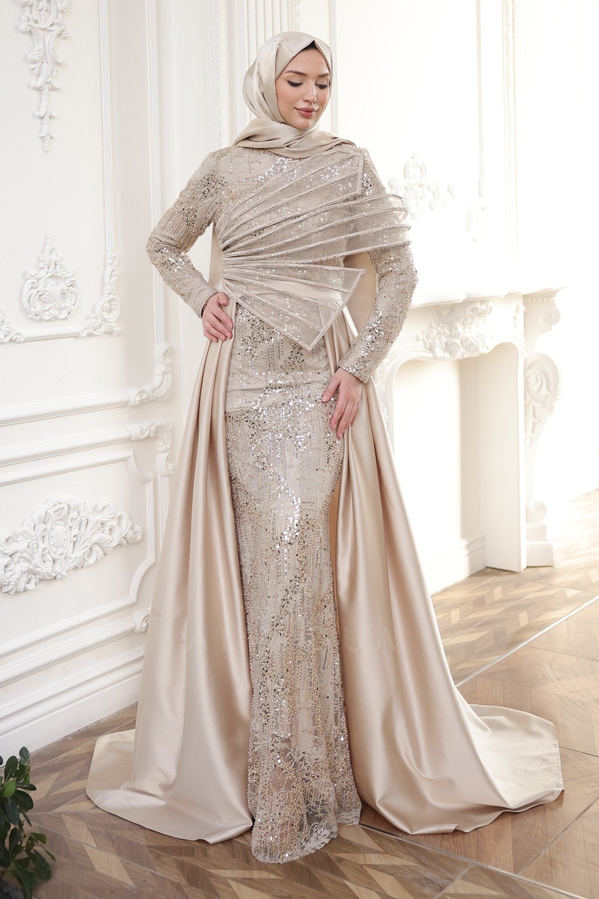 Cecilia Abiye - RZCCL2802