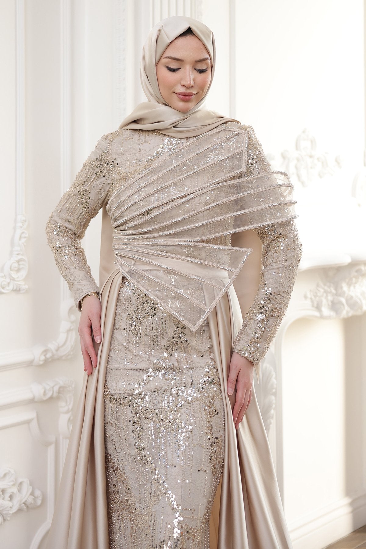 Cecilia Abiye - RZCCL2802