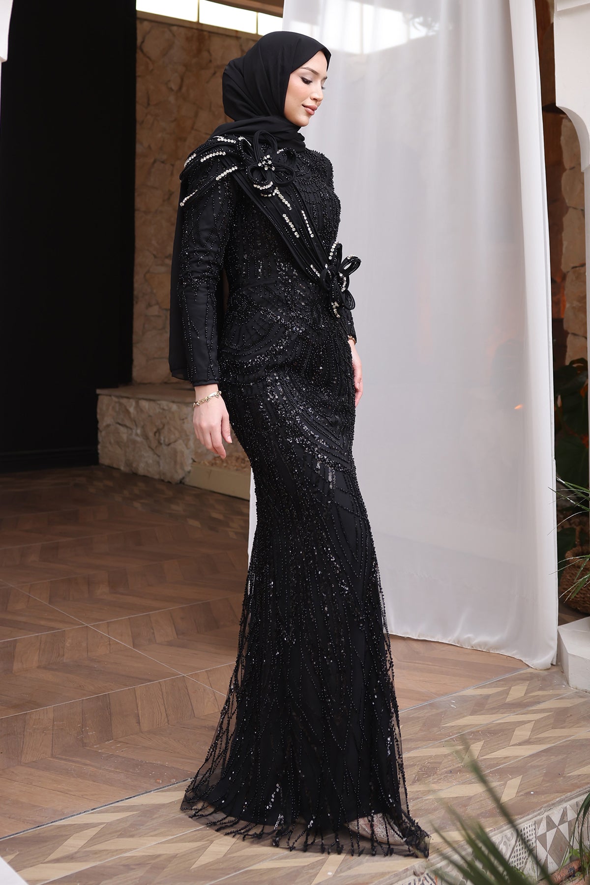 Gilda Abiye - RZGLD2802