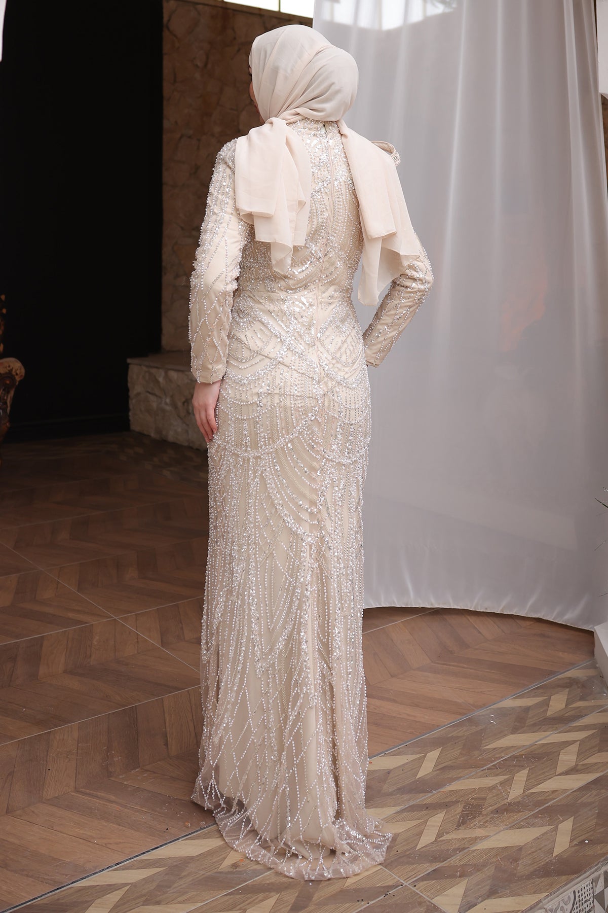 Gilda Abiye - RZGLD2802