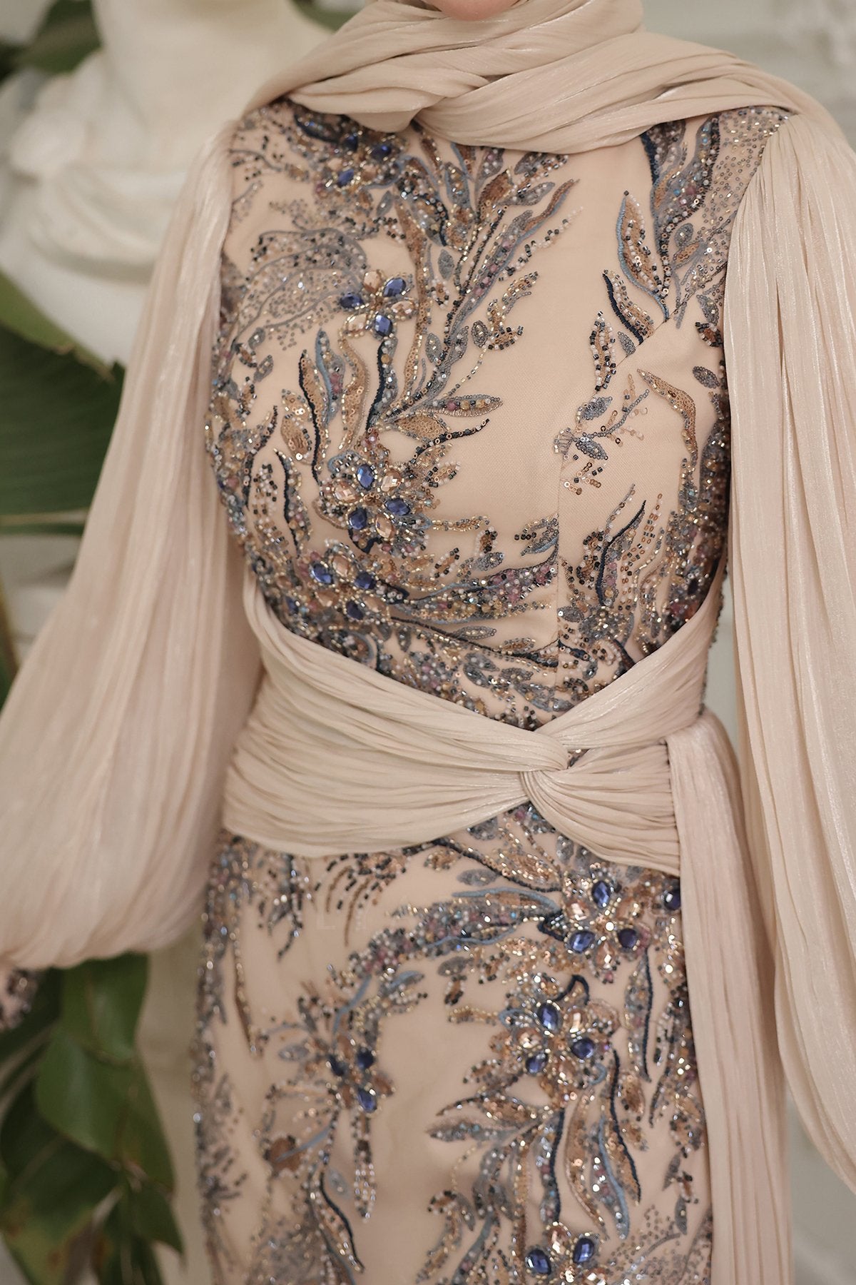 Liora Abiye - RZLRA0203