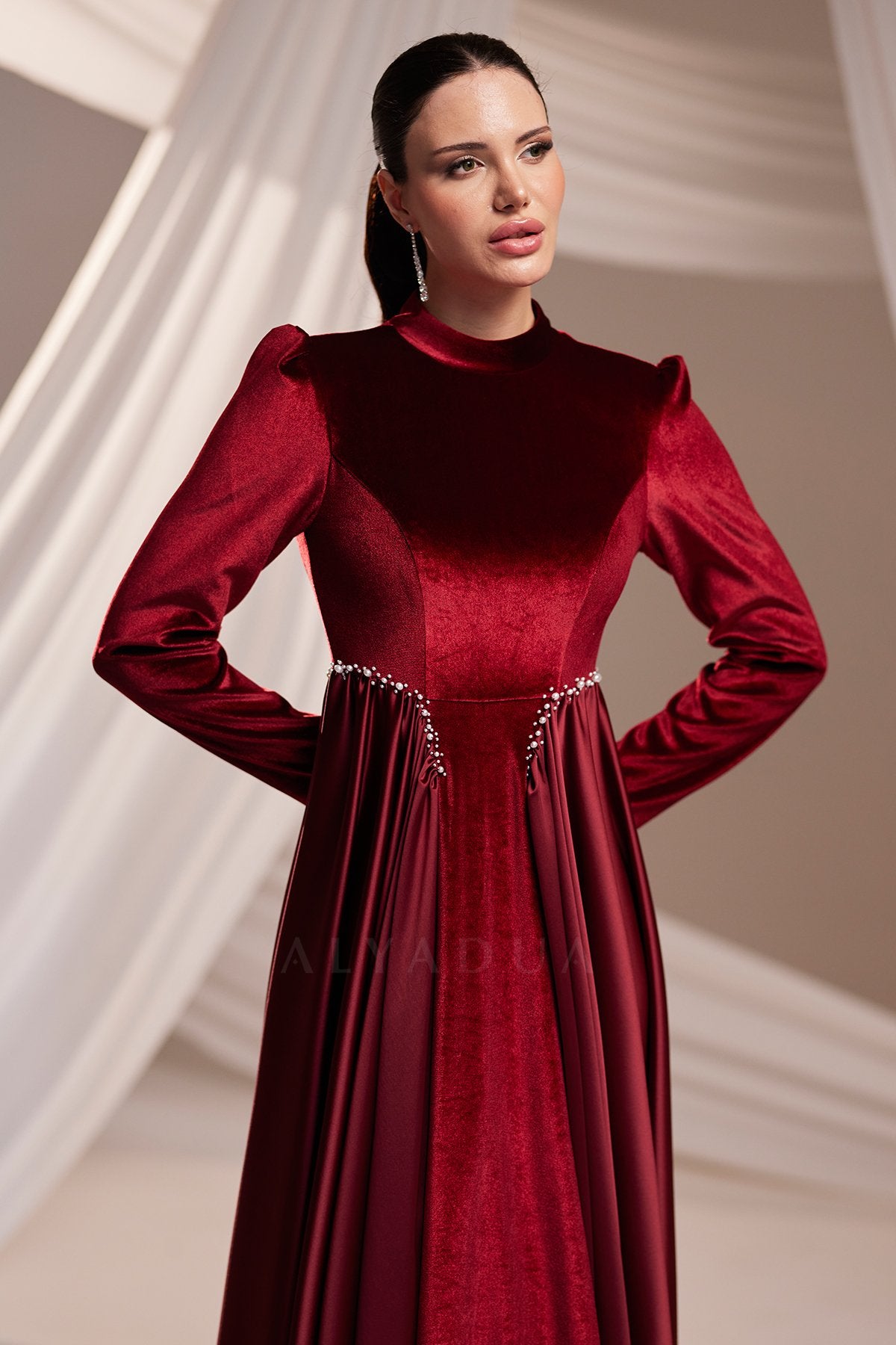 Elmira Abiye - BBALM2603