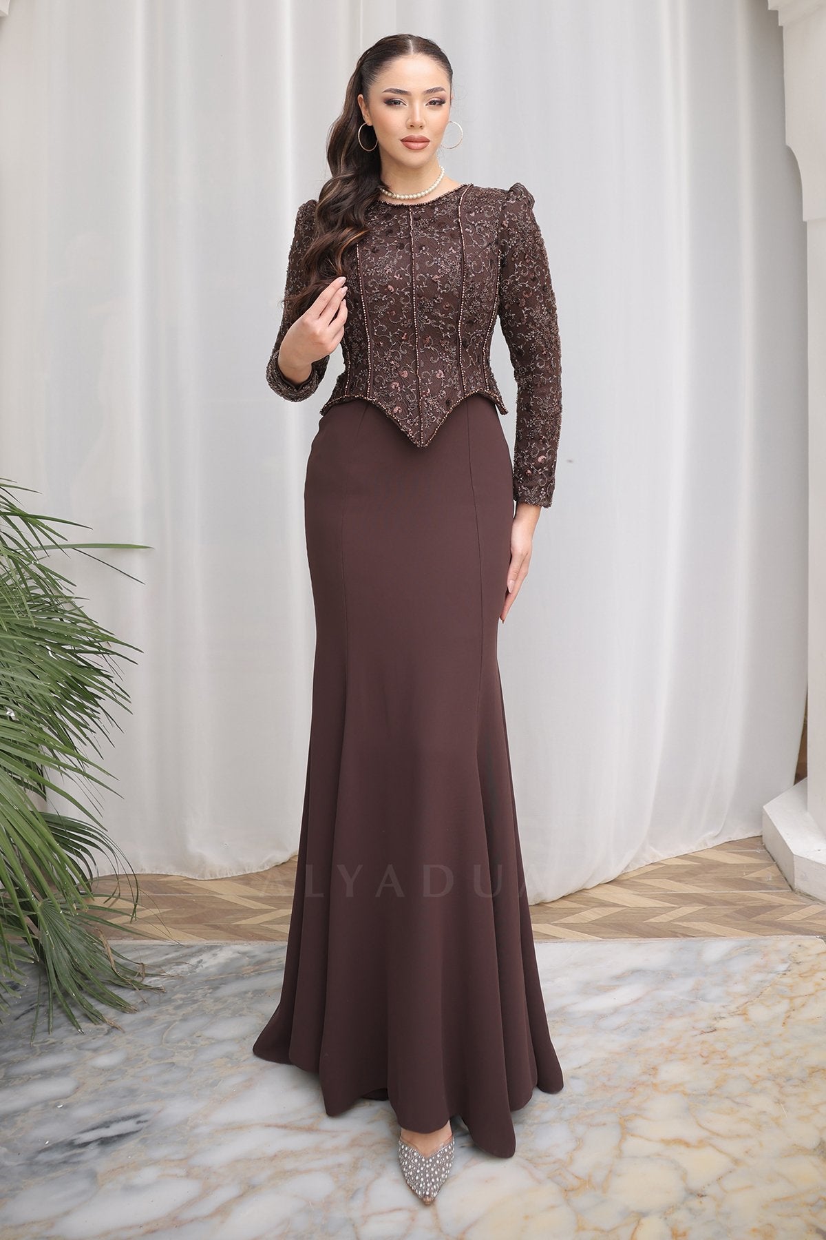 Tanya Abiye - RZTNY1504